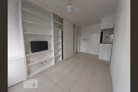 Sala de apartamento para alugar com 1 quarto, 36m² em Botafogo, Rio de Janeiro