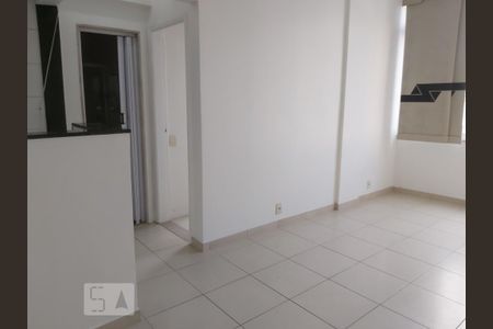 Sala de apartamento para alugar com 1 quarto, 36m² em Botafogo, Rio de Janeiro