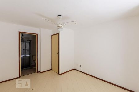 Apartamento à venda com 90m², 3 quartos e 1 vagaSuite 
