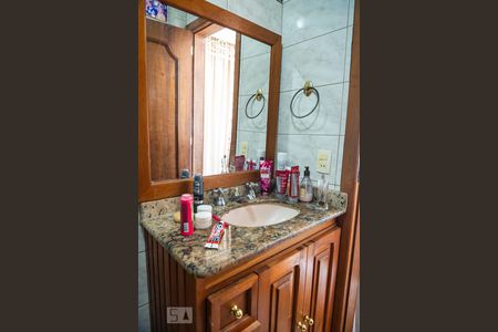 Apartamento para alugar com 196m², 3 quartos e 1 vagaBanheiro da suíte 2