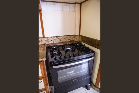 Apartamento para alugar com 196m², 3 quartos e 1 vagaCozinha