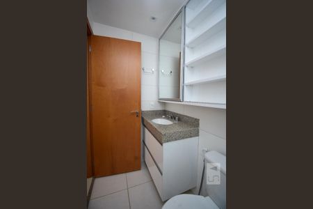 Apartamento para alugar com 60m², 2 quartos e 2 vagasBanheiro da Suíte 2