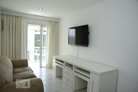 Sala de casa de condomínio à venda com 3 quartos, 115m² em Barra da Tijuca, Rio de Janeiro