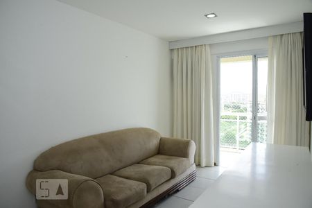 Sala de casa de condomínio à venda com 3 quartos, 115m² em Barra da Tijuca, Rio de Janeiro