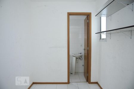 Casa de condomínio à venda com 115m², 3 quartos e 2 vagasQuarto de Serviço