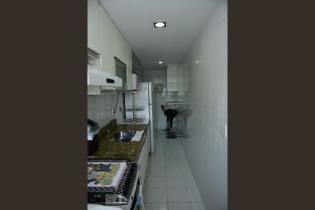 Casa de condomínio à venda com 115m², 3 quartos e 2 vagasCozinha