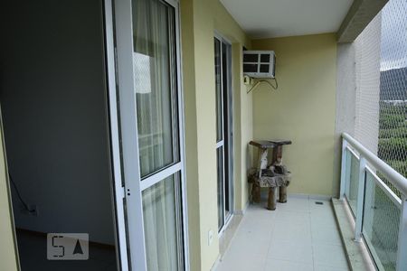 Casa de condomínio à venda com 115m², 3 quartos e 2 vagasVaranda do Quarto 2 e 3