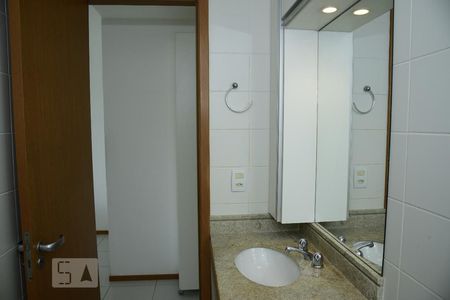 Casa de condomínio à venda com 115m², 3 quartos e 2 vagasBanheiro do Quarto 3