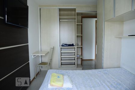 Casa de condomínio à venda com 115m², 3 quartos e 2 vagasQuarto 2