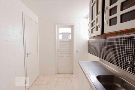 Apartamento à venda com 72m², 2 quartos e 1 vagaCozinha