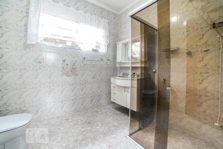 Casa à venda com 250m², 3 quartos e 4 vagas Casa à venda com 250m², 3 quartos e 4 vagasBanheiro