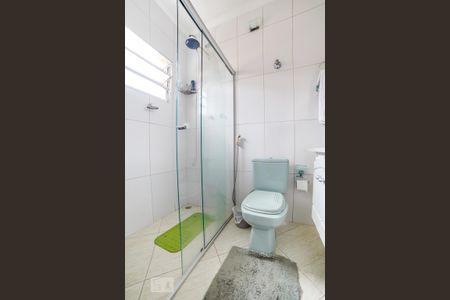 Casa à venda com 250m², 3 quartos e 4 vagas Casa à venda com 250m², 3 quartos e 4 vagasBanheiro da Suíte 1