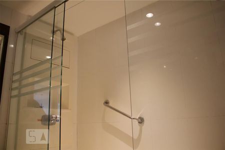 Studio para alugar com 60m², 1 quarto e 1 vagaChuveiro