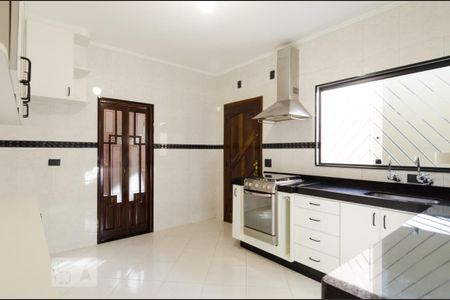Cozinha de casa para alugar com 2 quartos, 131m² em Paulicéia, São Bernardo do Campo