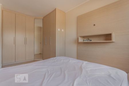 Quarto 1 de apartamento para alugar com 2 quartos, 70m² em Jardim Botânico, Porto Alegre
