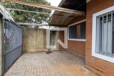 Casa à venda com 291m², 5 quartos e 2 vagas Casa à venda com 291m², 5 quartos e 2 vagasÁrea comum