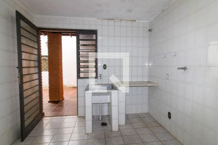 Casa à venda com 291m², 5 quartos e 2 vagas Casa à venda com 291m², 5 quartos e 2 vagasLavanderia