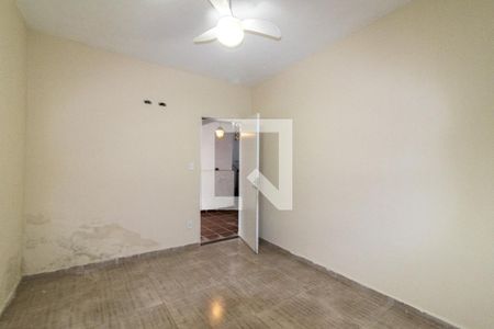 Casa à venda com 291m², 5 quartos e 2 vagas Casa à venda com 291m², 5 quartos e 2 vagasQuarto 4