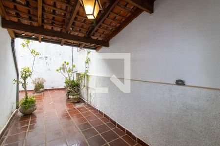 Casa à venda com 291m², 5 quartos e 2 vagas Casa à venda com 291m², 5 quartos e 2 vagasGaragem