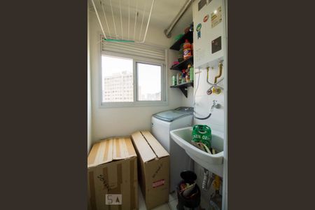 Apartamento para alugar com 41m², 1 quarto e sem vaga Apartamento para alugar com 41m², 1 quarto e sem vagaLavanderia