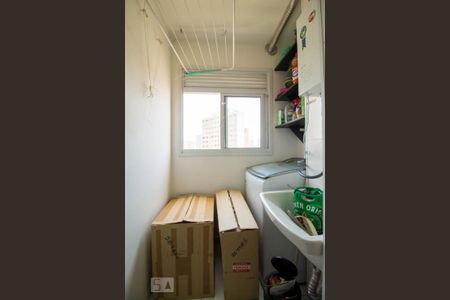 Apartamento para alugar com 41m², 1 quarto e sem vaga Apartamento para alugar com 41m², 1 quarto e sem vagaLavanderia