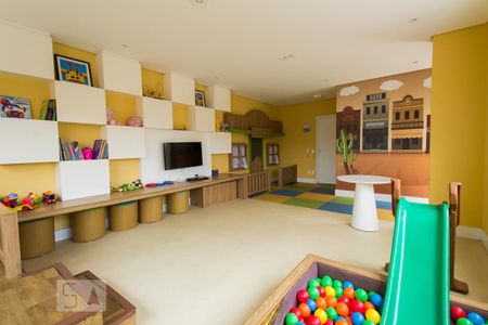 Apartamento para alugar com 41m², 1 quarto e sem vagaÁrea comum - Brinquedoteca