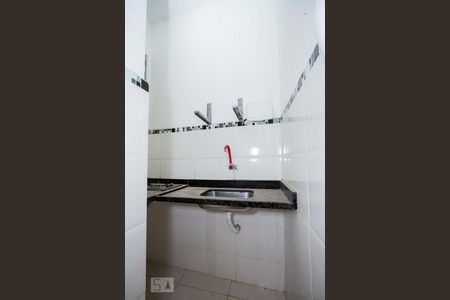 Cozinha de kitnet/studio para alugar com 1 quarto, 28m² em Botafogo, Rio de Janeiro