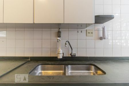 Apartamento à venda com 133m², 2 quartos e 1 vagaCozinha - Pia