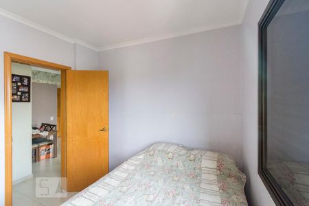 Quarto 1 de apartamento para alugar com 2 quartos, 62m² em Vila Antônio, São Paulo