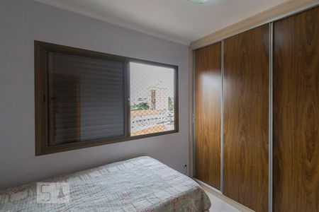Quarto 1 de apartamento para alugar com 2 quartos, 62m² em Vila Antônio, São Paulo