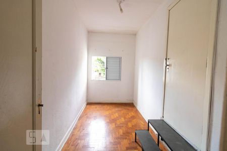 Dormitório 2 de apartamento para alugar com 2 quartos, 75m² em Vila Assunção, Santo André