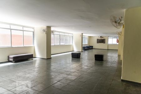 Apartamento à venda com 90m², 3 quartos e 1 vaga Apartamento à venda com 90m², 3 quartos e 1 vagaÁrea comum - Salão de festas