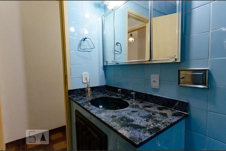 Apartamento à venda com 90m², 3 quartos e 1 vaga Apartamento à venda com 90m², 3 quartos e 1 vagaBanheiro Social