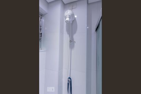 Banheiro de apartamento para alugar com 1 quarto, 35m² em Barra Funda, São Paulo