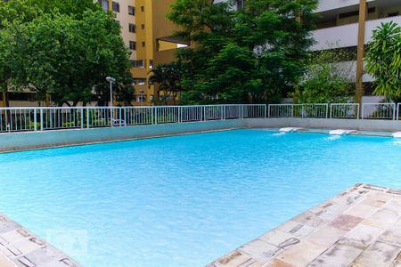Apartamento à venda com 52m², 1 quarto e 1 vaga Apartamento à venda com 52m², 1 quarto e 1 vagaPiscina