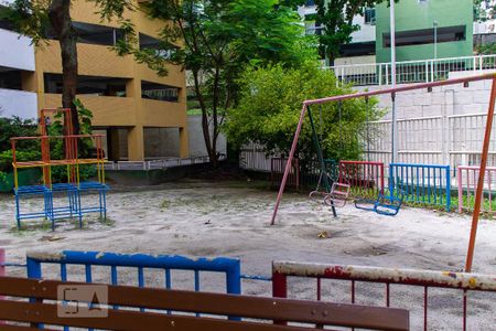 Apartamento à venda com 52m², 1 quarto e 1 vaga Apartamento à venda com 52m², 1 quarto e 1 vagaÁrea Comum - Playground