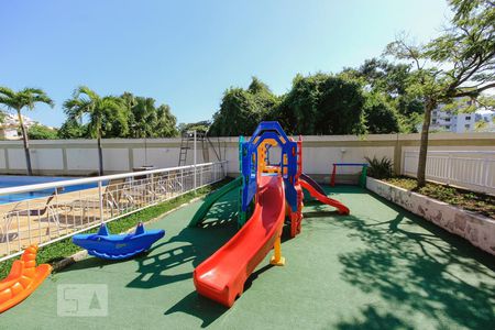 Apartamento à venda com 70m², 2 quartos e 1 vagaÁrea Comum - Playground