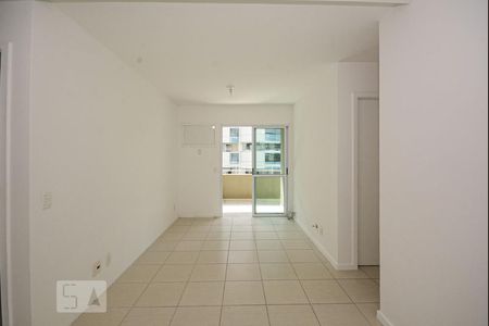 Sala de apartamento à venda com 2 quartos, 70m² em Freguesia (jacarepaguá), Rio de Janeiro