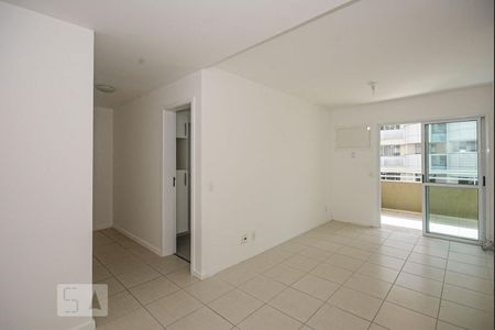 Sala de apartamento à venda com 2 quartos, 70m² em Freguesia (jacarepaguá), Rio de Janeiro