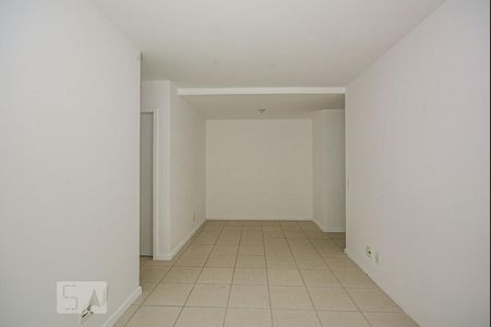 Sala de apartamento à venda com 2 quartos, 70m² em Freguesia (jacarepaguá), Rio de Janeiro