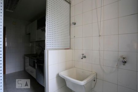 Apartamento para alugar com 80m², 3 quartos e 2 vagasÁrea de Serviço