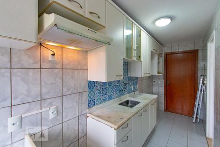 Apartamento à venda com 67m², 2 quartos e 1 vagaCozinha