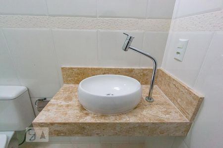 Apartamento à venda com 67m², 2 quartos e 1 vagaBanheiro da Suíte