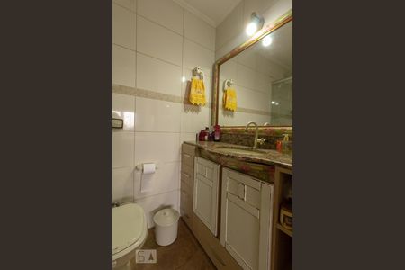 Apartamento à venda com 248m², 3 quartos e 2 vagas Apartamento à venda com 248m², 3 quartos e 2 vagasbanheiro do Quarto 3 - Suíte