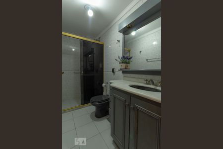 Apartamento à venda com 248m², 3 quartos e 2 vagas Apartamento à venda com 248m², 3 quartos e 2 vagasbanheiro social