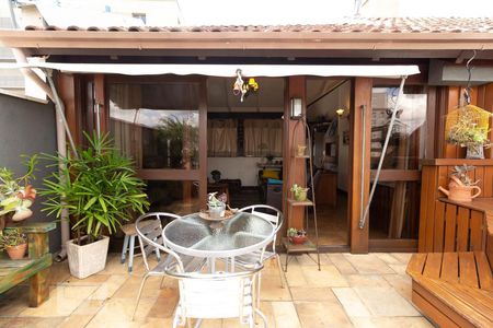 Apartamento à venda com 248m², 3 quartos e 2 vagas Apartamento à venda com 248m², 3 quartos e 2 vagasCobertura