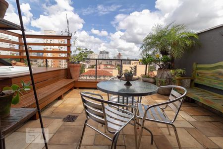 Apartamento à venda com 248m², 3 quartos e 2 vagas Apartamento à venda com 248m², 3 quartos e 2 vagascobertura