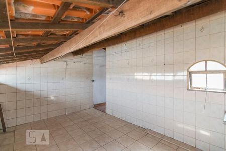Casa à venda com 250m², 3 quartos e 4 vagas Casa à venda com 250m², 3 quartos e 4 vagasÁrea de Serviço 2
