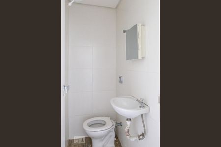 Apartamento para alugar com 170m², 3 quartos e 2 vagasBanheiro de Serviço