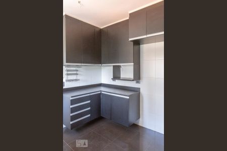 Apartamento para alugar com 170m², 3 quartos e 2 vagasCozinha